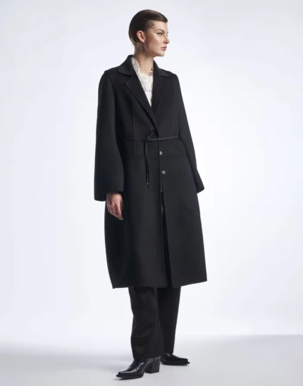 Cappotto in lana e cashmere con cintura